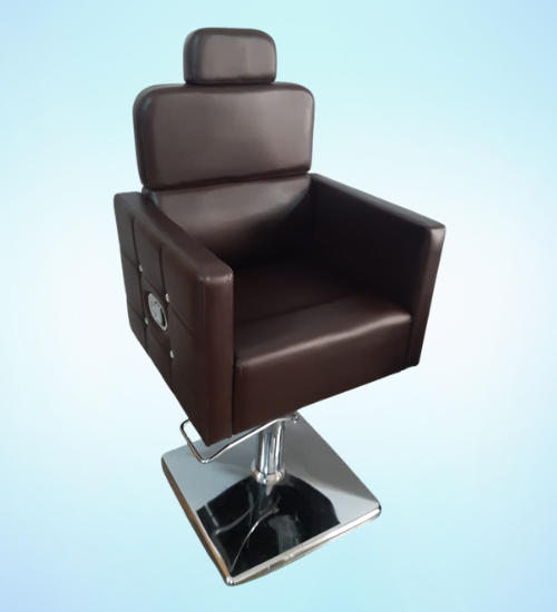 Diamond-tufted Salon Chair